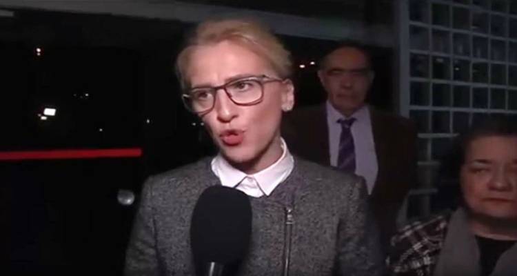 &Tau;&omicron; &laquo;&rho;ά&sigma;&omicron;&raquo; &tau;&eta;&sigmaf; &Rho;έ&nu;&alpha;&sigmaf; &Delta;&omicron;ύ&rho;&omicron;&upsilon;