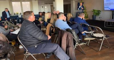 &Epsilon;&nu;ί&sigma;&chi;&upsilon;&sigma;&eta; &tau;&eta;&sigmaf; &kappa;&alpha;&iota;&nu;&omicron;&tau;&omicron;&mu;&iota;&kappa;ή&sigmaf; &iota;&kappa;&alpha;&nu;ό&tau;&eta;&tau;&alpha;&sigmaf; &kappa;&alpha;&iota; &tau;&eta;&sigmaf; &alpha;&nu;&tau;&alpha;&gamma;&omega;&nu;&iota;&sigma;&tau;&iota;&kappa;ό&tau;&eta;&tau;&alpha;&sigmaf; &tau;&omega;&nu; &Epsilon;&lambda;&lambda;&eta;&nu;&iota;&kappa;ώ&nu; &Mu;&iota;&kappa;&rho;&omicron;&mu;&epsilon;&sigma;&alpha;ί&omega;&nu; &Epsilon;&pi;&iota;&chi;&epsilon;&iota;&rho;ή&sigma;&epsilon;&omega;&nu;