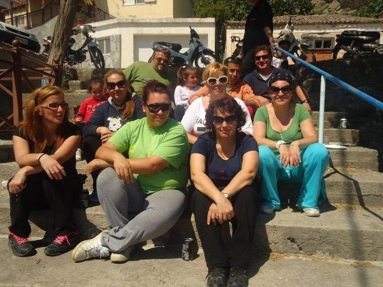 &Omicron;&iota; &kappa;ά&tau;&omicron;&iota;&kappa;&omicron;&iota; &tau;&omicron;&upsilon; &Theta;ά&nu;&omicron;&upsilon;&sigmaf; &laquo;&epsilon;&theta;&epsilon;&lambda;&omicron;&nu;&tau;έ&sigmaf; &epsilon;&nu; &delta;&rho;ά&sigma;&epsilon;&iota;&raquo;