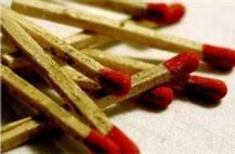 Ά&kappa;&omicron;&upsilon;, &Pi;&alpha;&nu;&alpha;&gamma;&iota;ώ&tau;&eta; &Lambda;&alpha;&phi;&alpha;&zeta;ά&nu;&eta;...