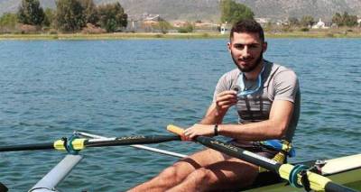 1o &Pi;&alpha;&gamma;&kappa;ό&sigma;&mu;&iota;&omicron; &Kappa;ύ&pi;&epsilon;&lambda;&lambda;&omicron;: 4&omicron; &sigma;&tau;&omicron;&nu; &Gamma;΄ &tau;&epsilon;&lambda;&iota;&kappa;ό &tau;&omicron; &pi;&lambda;ή&rho;&omega;&mu;&alpha; &tau;&omicron;&upsilon; &Nu;&tau;&iota;&nu;&epsilon;&nu;ή