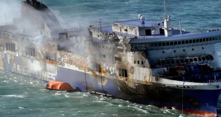 Eπίθεση από καρχαρίες στα θύματα του Norman Atlantic;