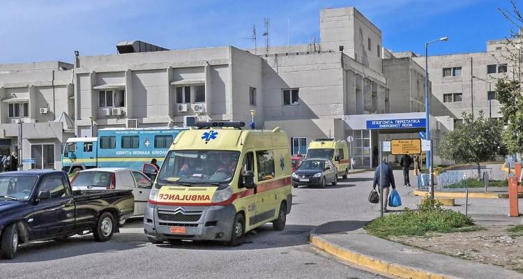 Αχαΐα: Διασωληνωμένη και σε κρίσιμη κατάσταση η 11χρονη που έπεσε από βυτιοφόρο