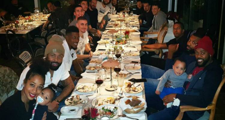 &laquo;&Omicron;&iota;&kappa;&omicron;&gamma;&epsilon;&nu;&epsilon;&iota;&alpha;&kappa;ό&raquo; &delta;&epsilon;ί&pi;&nu;&omicron; &sigma;&tau;&omicron;&nu; Ή&phi;&alpha;&iota;&sigma;&tau;&omicron; (photos)