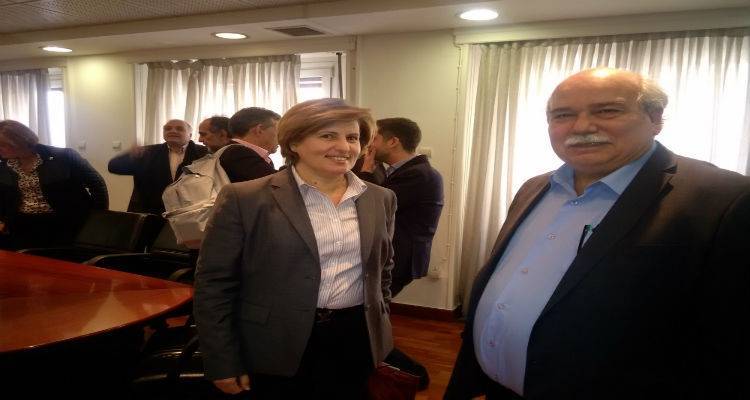 &Sigma;&upsilon;&nu;ά&nu;&tau;&eta;&sigma;&eta; &Kappa;&alpha;&lambda;&omicron;&gamma;ή&rho;&omicron;&upsilon; &Beta;&omicron;ύ&tau;&sigma;&eta; (photos)