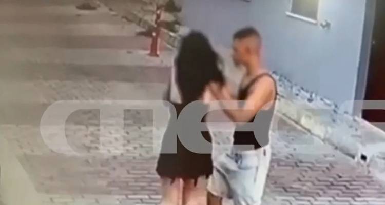 &Chi;&alpha;&lambda;&kappa;ί&delta;&alpha;: &laquo;Έ&beta;&gamma;&alpha;&zeta;&alpha; &alpha;ί&mu;&alpha; &alpha;&pi;ό &tau;&omicron; &sigma;&tau;ό&mu;&alpha; &kappa;&alpha;&iota; &sigma;&upsilon;&nu;έ&chi;&iota;&zeta;&epsilon; &nu;&alpha; &mu;&epsilon; &chi;&tau;&upsilon;&pi;ά&raquo; -&Sigma;&omicron;&kappa;ά&rho;&epsilon;&iota; &eta; 19&chi;&rho;&omicron;&nu;&eta; &pi;&omicron;&upsilon; &xi;&upsilon;&lambda;&omicron;&kappa;&omicron;&pi;ή&theta;&eta;&kappa;&epsilon; &alpha;&pi;ό &tau;&omicron;&nu; &pi;&rho;ώ&eta;&nu; &tau;&eta;&sigmaf;
