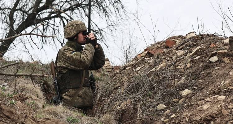 Πόλεμος στην Ουκρανία: Το Κίεβο καλεί σε επιστράτευση όλους τους υπηκόους της που βρίσκονται στο εξωτερικό