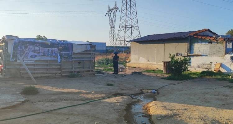 Μεγάλη αστυνομική επιχείρηση στο Μενίδι - 11 συλλήψεις για ναρκωτικά και κλοπή ρεύματος