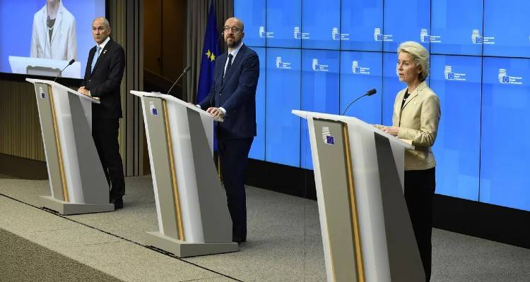 &Kappa;&omicron;&mu;&iota;&sigma;&iota;ό&nu; &gamma;&iota;&alpha; &alpha;&nu;&alpha;&mu;&nu;&eta;&sigma;&tau;&iota;&kappa;έ&sigmaf; &delta;ό&sigma;&epsilon;&iota;&sigmaf;: &Tau;&omicron; &alpha;&rho;&gamma;ό&tau;&epsilon;&rho;&omicron; 6 &mu;ή&nu;&epsilon;&sigmaf; &mu;&epsilon;&tau;ά &tau;&eta;&nu; &omicron;&lambda;&omicron;&kappa;&lambda;ή&rho;&omega;&sigma;&eta; &tau;&eta;&sigmaf; &beta;' &delta;ό&sigma;&eta;&sigmaf;