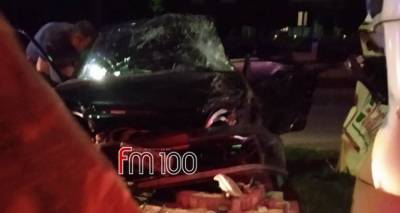 &Lambda;ή&mu;&nu;&omicron;&sigmaf;: &Theta;&alpha;&nu;&alpha;&tau;&eta;&phi;ό&rho;&omicron; &tau;&rho;&omicron;&chi;&alpha;ί&omicron; &tau;&alpha; &xi;&eta;&mu;&epsilon;&rho;ώ&mu;&alpha;&tau;&alpha;