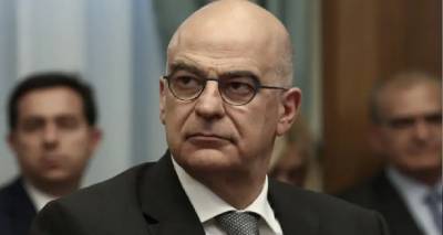 &Pi;ό&lambda;&epsilon;&mu;&omicron;&sigmaf; &sigma;&tau;&eta;&nu; &Omicron;&upsilon;&kappa;&rho;&alpha;&nu;ί&alpha;: &laquo;&Theta;&alpha; &kappa;ά&nu;&omicron;&upsilon;&mu;&epsilon; ό,&tau;&iota; &mu;&pi;&omicron;&rho;&omicron;ύ&mu;&epsilon; &gamma;&iota;&alpha; &nu;&alpha; &phi;έ&rho;&omicron;&upsilon;&mu;&epsilon; &tau;&omicron;&nu; Έ&lambda;&lambda;&eta;&nu;&alpha; &pi;&rho;ό&xi;&epsilon;&nu;&omicron; &alpha;&sigma;&phi;&alpha;&lambda;ή&raquo; &alpha;&pi;ό &tau;&eta; &Mu;&alpha;&rho;&iota;&omicron;ύ&pi;&omicron;&lambda;&eta;, &lambda;έ&epsilon;&iota; &omicron; &Delta;έ&nu;&delta;&iota;&alpha;&sigmaf;