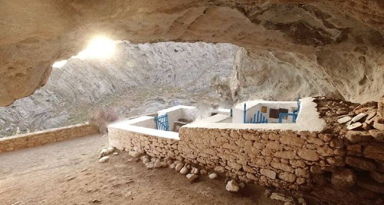 &Eta; &Lambda;ή&mu;&nu;&omicron;&sigmaf; &kappa;&alpha;&iota; &alpha;&upsilon;&tau;ό &tau;&omicron; &Sigma;ά&beta;&beta;&alpha;&tau;&omicron; &sigma;&tau;&omicron;&nu; &Sigma;&Kappa;&Alpha;&Iota;