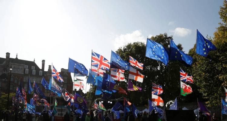 Βρετανία: Μετάνιωσαν για το Brexit | Η πλειοψηφία θέλει επιστροφή στην ΕΕ