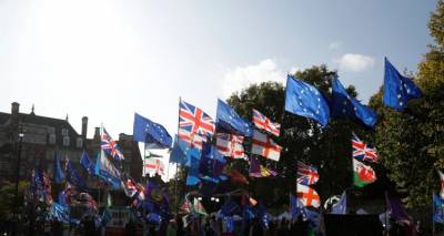 Βρετανία: Μετάνιωσαν για το Brexit | Η πλειοψηφία θέλει επιστροφή στην ΕΕ