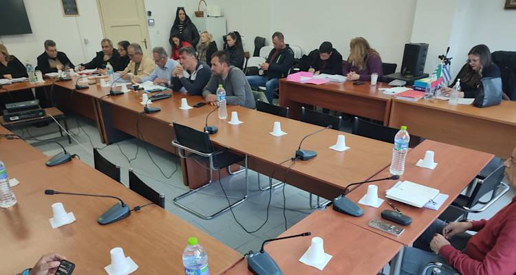 &Lambda;ή&mu;&nu;&omicron;&sigmaf;: Έ&nu;&tau;&alpha;&sigma;&eta; &sigma;&tau;&omicron; &xi;&epsilon;&kappa;ί&nu;&eta;&mu;&alpha; &tau;&omicron;&upsilon; &Delta;&eta;&mu;&omicron;&tau;&iota;&kappa;&omicron;ύ &Sigma;&upsilon;&mu;&beta;&omicron;&upsilon;&lambda;ί&omicron;&upsilon; &Lambda;ή&mu;&nu;&omicron;&upsilon;