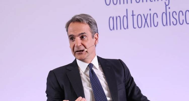 &Kappa;. &Mu;&eta;&tau;&sigma;&omicron;&tau;ά&kappa;&eta;&sigmaf;: &Epsilon;&nu;&tau;ό&sigmaf; &tau;&omicron;&upsilon; &mu;ή&nu;&alpha; &omicron;&iota; &alpha;&pi;&omicron;&phi;ά&sigma;&epsilon;&iota;&sigmaf; &gamma;&iota;&alpha; &tau;&omicron;&nu; &pi;&epsilon;&rho;&iota;&omicron;&rho;&iota;&sigma;&mu;ό &pi;&rho;ό&sigma;&beta;&alpha;&sigma;&eta;&sigmaf; &sigma;&epsilon; social media &gamma;&iota;&alpha; &pi;&alpha;&iota;&delta;&iota;ά &kappa;ά&tau;&omega; &tau;&omega;&nu; 15 &epsilon;&tau;ώ&nu;