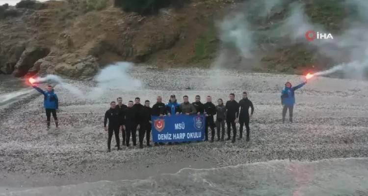 &Pi;&rho;&omicron;&kappa;&lambda;&eta;&tau;&iota;&kappa;ό &tau;&omicron;&upsilon;&rho;&kappa;&iota;&kappa;ό &beta;ί&nu;&tau;&epsilon;&omicron; &mu;&epsilon;&tau;ά &tau;&iota;&sigmaf; &alpha;&pi;&epsilon;&iota;&lambda;έ&sigmaf; &Alpha;&kappa;ά&rho;: &Sigma;&pi;&omicron;&upsilon;&delta;&alpha;&sigma;&tau;έ&sigmaf; &tau;&omicron;&upsilon; &Nu;&alpha;&upsilon;&tau;&iota;&kappa;&omicron;ύ &kappa;&omicron;&lambda;&upsilon;&mu;&pi;&omicron;ύ&nu; &laquo;&tau;&eta;&nu; &alpha;&pi;ό&sigma;&tau;&alpha;&sigma;&eta; &gamma;&iota;&alpha; &tau;&omicron; &Kappa;&alpha;&sigma;&tau;&epsilon;&lambda;ό&rho;&iota;&zeta;&omicron;&raquo;