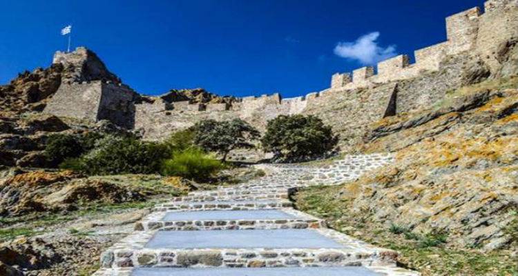 Εντοπίστηκε βλήμα στο Κάστρο της Μύρινας
