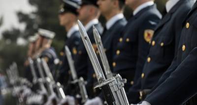 &Nu;έ&epsilon;&sigmaf; &kappa;&rho;ί&sigma;&epsilon;&iota;&sigmaf; &sigma;&tau;&iota;&sigmaf; Έ&nu;&omicron;&pi;&lambda;&epsilon;&sigmaf; &Delta;&upsilon;&nu;ά&mu;&epsilon;&iota;&sigmaf;: &Pi;&omicron;&iota;&omicron;&iota; &pi;&rho;&omicron;ά&gamma;&omicron;&nu;&tau;&alpha;&iota;, &pi;&omicron;&iota;&omicron;&iota; &alpha;&pi;&omicron;&sigma;&tau;&rho;&alpha;&tau;&epsilon;ύ&omicron;&nu;&tau;&alpha;&iota; -&Alpha;&nu;&alpha;&lambda;&upsilon;&tau;&iota;&kappa;ά ό&lambda;&alpha; &tau;&alpha; &omicron;&nu;ό&mu;&alpha;&tau;&alpha;