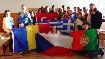 &Tau;&omicron; &Epsilon;&Pi;&Alpha;.&Lambda;. &Mu;ύ&rho;&iota;&nu;&alpha;&sigmaf; &sigma;&tau;&eta; Braila &tau;&eta;&sigmaf; &Rho;&omicron;&upsilon;&mu;&alpha;&nu;ί&alpha;&sigmaf;