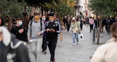 &Sigma;&tau;&alpha; 29.334 &tau;&alpha; &nu;έ&alpha; &kappa;&rho;&omicron;ύ&sigma;&mu;&alpha;&tau;&alpha;, 632 &omicron;&iota; &delta;&iota;&alpha;&sigma;&omega;&lambda;&eta;&nu;&omega;&mu;έ&nu;&omicron;&iota;, 78 &theta;ά&nu;&alpha;&tau;&omicron;&iota;