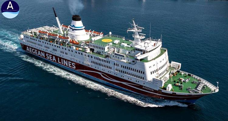 &Omicron; &Kappa;&alpha;&theta;&eta;&mu;&epsilon;&rho;&iota;&nu;ό&sigmaf; &Tau;ύ&pi;&omicron;&sigmaf; &tau;&eta;&sigmaf; &Kappa;&alpha;&beta;ά&lambda;&alpha;&sigmaf;: &laquo;&Pi;&rho;&omicron;&sigma;&tau;έ&theta;&eta;&kappa;&epsilon; &eta; Ά&nu;&delta;&rho;&omicron;&sigmaf;, &gamma;&iota;&alpha;&tau;ί ό&chi;&iota; &kappa;&alpha;&iota; &eta; &Sigma;&alpha;&mu;&omicron;&theta;&rho;ά&kappa;&eta;;&raquo;.