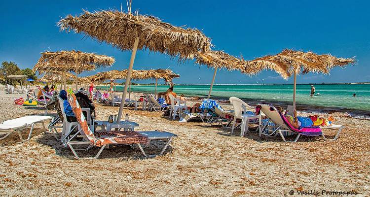 &Lambda;ή&mu;&nu;&omicron;&sigmaf;: &Sigma;&tau;&iota;&sigmaf; 7 &Iota;&omicron;&upsilon;&nu;ί&omicron;&upsilon; &eta; &delta;&eta;&mu;&omicron;&pi;&rho;&alpha;&sigma;ί&alpha; &gamma;&iota;&alpha; &tau;&eta;&nu; &epsilon;&kappa;&mu;ί&sigma;&theta;&omega;&sigma;&eta; &pi;&alpha;&rho;&alpha;&lambda;&iota;ώ&nu; | &Alpha;&nu;&alpha;&lambda;&upsilon;&tau;&iota;&kappa;ή &lambda;ί&sigma;&tau;&alpha; &kappa;&alpha;&iota; &pi;&omicron;&sigma;ά