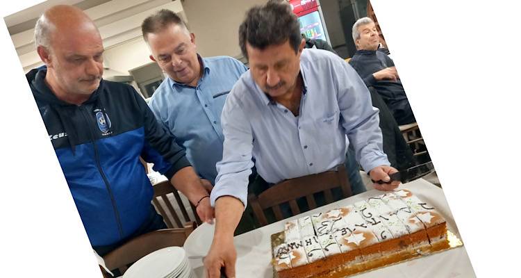 &Omicron;&iota; &delta;&iota;&alpha;&iota;&tau;&eta;&tau;έ&sigmaf; &tau;&eta;&sigmaf; &Lambda;ή&mu;&nu;&omicron;&upsilon; έ&kappa;&omicron;&psi;&alpha;&nu; &tau;&eta;&nu; &pi;ί&tau;&alpha; &tau;&omicron;&upsilon;&sigmaf;
