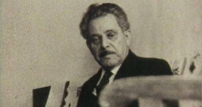 &Gamma;&upsilon;&mu;&nu;ά&sigma;&iota;&omicron; &Mu;&omicron;ύ&delta;&rho;&omicron;&upsilon;: &Tau;&alpha;&iota;&nu;ί&alpha; &mu;&iota;&kappa;&rho;&omicron;ύ &mu;ή&kappa;&omicron;&upsilon;&sigmaf; &gamma;&iota;&alpha; &tau;&omicron;&nu; &Phi;ώ&tau;&eta; &Kappa;ό&nu;&tau;&omicron;&gamma;&lambda;&omicron;&upsilon; (video)