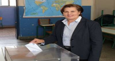 &Psi;ή&phi;&iota;&sigma;&epsilon; &eta; &Chi;&rho;&iota;&sigma;&tau;&iota;ά&nu;&alpha; &Kappa;&alpha;&lambda;&omicron;&gamma;ή&rho;&omicron;&upsilon;