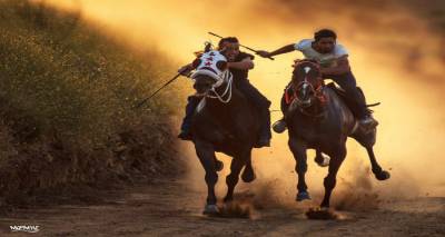 «Με τα μάτια στον ουρανό» πραγματοποιήθηκαν οι ιπποδρομίες στο κτήμα Παλιάς Μητρόπολης (photos)