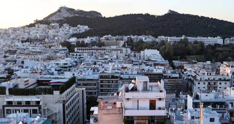 Ολοταχώς για «λίφτινγκ» στην 3ετή φοροαπαλλαγή για τα «κλειστά» ακίνητα | Αυτές τις αλλαγές-«χαλάρωση» εξετάζουν