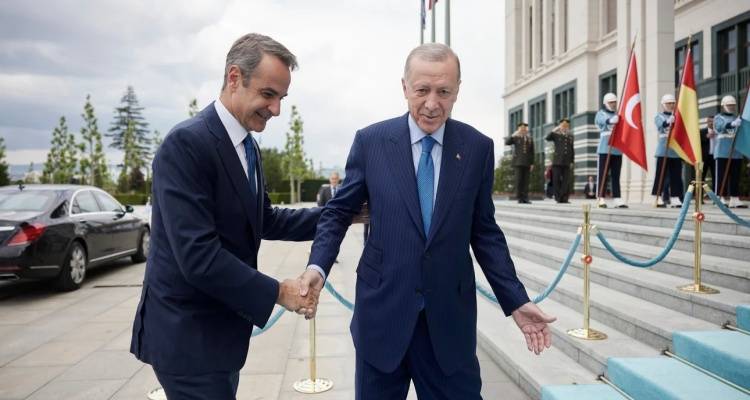 &Delta;&eta;&lambda;ώ&sigma;&epsilon;&iota;&sigmaf; &Mu;&eta;&tau;&sigma;&omicron;&tau;ά&kappa;&eta;-&Epsilon;&rho;&nu;&tau;&omicron;&gamma;ά&nu; &alpha;&pi;ό &tau;&eta;&nu; Ά&gamma;&kappa;&upsilon;&rho;&alpha;: &Epsilon;&pi;&omicron;&iota;&kappa;&omicron;&delta;&omicron;&mu;&eta;&tau;&iota;&kappa;ή &sigma;&upsilon;&nu;ά&nu;&tau;&eta;&sigma;&eta; &alpha;&lambda;&lambda;ά &kappa;&alpha;&iota; &laquo;&kappa;&alpha;&rho;&phi;&iota;ά&raquo;
