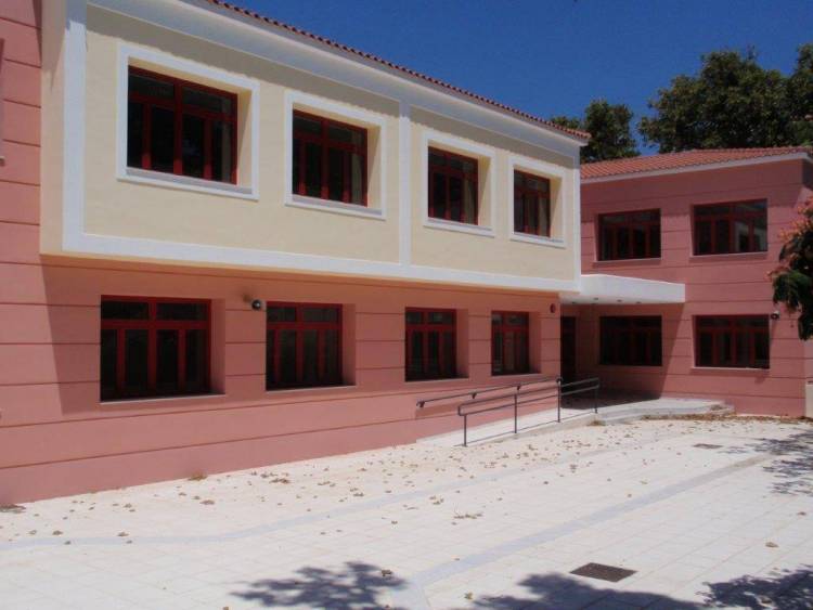 «Μήλον της Έριδος» το 2ο Δημοτικό Σχολείο Μύρινας (mp3)