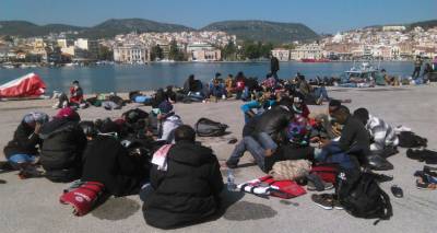 &Alpha;&theta;&alpha;&nu;&alpha;&sigma;ί&omicron;&upsilon;: &laquo;Ά&mu;&epsilon;&sigma;&eta; &alpha;&nu;&tau;&iota;&mu;&epsilon;&tau;ώ&pi;&iota;&sigma;&eta; &tau;&omicron;&upsilon; &mu;&epsilon;&tau;&alpha;&nu;&alpha;&sigma;&tau;&epsilon;&upsilon;&tau;&iota;&kappa;&omicron;ύ &ndash; &pi;&rho;&omicron;&sigma;&phi;&upsilon;&gamma;&iota;&kappa;&omicron;ύ     &pi;&rho;&omicron;&beta;&lambda;ή&mu;&alpha;&tau;&omicron;&sigmaf;&raquo;