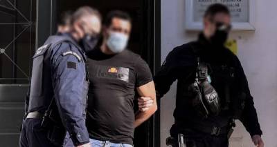 &Sigma;ή&mu;&epsilon;&rho;&alpha; &sigma;&tau;&eta;&nu; &alpha;&nu;&alpha;&kappa;&rho;ί&tau;&rho;&iota;&alpha; &omicron; &Alpha;&iota;&gamma;ύ&pi;&tau;&iota;&omicron;&sigmaf; -&Sigma;&omicron;&kappa;ά&rho;&epsilon;&iota; &eta; &kappa;&alpha;&tau;ά&theta;&epsilon;&sigma;&eta; &tau;&eta;&sigmaf; &sigma;&upsilon;&nu;&tau;&rho;ό&phi;&omicron;&upsilon; &tau;&omicron;&upsilon;, &tau;&omicron; &xi;ύ&lambda;&omicron;, &omicron;&iota; &alpha;&pi;&epsilon;&iota;&lambda;έ&sigmaf;, &eta; &phi;&iota;ά&lambda;&eta; &alpha;&epsilon;&rho;ί&omicron;&upsilon;