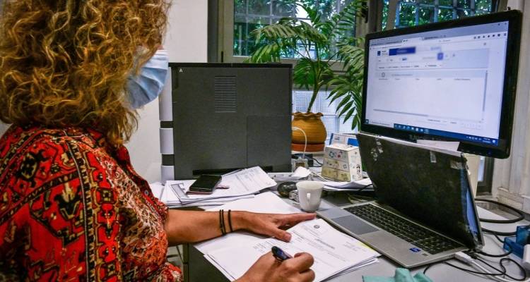 Νέου τύπου διασταυρώσεις στη μάχη για τη φοροδιαφυγή | Πώς σήμανε συναγερμός για την κυρία με το 1 δισ. ευρώ