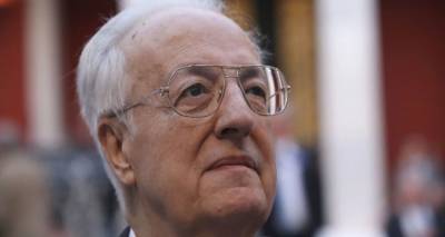 &Pi;έ&theta;&alpha;&nu;&epsilon; &omicron; &pi;&rho;ώ&eta;&nu; &Pi;&rho;ό&epsilon;&delta;&rho;&omicron;&sigmaf; &tau;&eta;&sigmaf; &Delta;&eta;&mu;&omicron;&kappa;&rho;&alpha;&tau;ί&alpha;&sigmaf;, &Chi;&rho;ή&sigma;&tau;&omicron;&sigmaf; &Sigma;&alpha;&rho;&tau;&zeta;&epsilon;&tau;ά&kappa;&eta;&sigmaf;