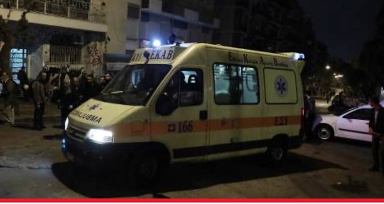 &Tau;&rho;&alpha;&gamma;&omega;&delta;ί&alpha; &sigma;&tau;&omicron; &Rho;έ&theta;&upsilon;&mu;&nu;&omicron;: &laquo;&Pi;&nu;ί&gamma;&eta;&kappa;&epsilon;&raquo; 30&chi;&rho;&omicron;&nu;&eta; &alpha;&pi;ό &tau;&omicron; &phi;&alpha;&gamma;&eta;&tau;ό &kappa;&alpha;&iota; &pi;έ&theta;&alpha;&nu;&epsilon; &mu;&pi;&rho;&omicron;&sigma;&tau;ά &sigma;&epsilon; &phi;ί&lambda;&omicron;&upsilon;&sigmaf; &tau;&eta;&sigmaf; - &Eta; &delta;&iota;&alpha;&sigma;&kappa;έ&delta;&alpha;&sigma;&eta; &kappa;&alpha;&tau;έ&lambda;&eta;&xi;&epsilon; &sigma;&epsilon; &theta;&rho;ή&nu;&omicron;