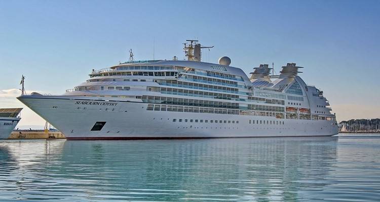 &Pi;&lambda;ή&theta;&omicron;&sigmaf; &kappa;&rho;&omicron;&upsilon;&alpha;&zeta;&iota;&epsilon;&rho;ό&pi;&lambda;&omicron;&iota;&omega;&nu; &tau;&omicron; &epsilon;&pi;ό&mu;&epsilon;&nu;&omicron; &delta;&iota;ά&sigma;&tau;&eta;&mu;&alpha; &sigma;&tau;&eta; &Lambda;ή&mu;&nu;&omicron; | &Tau;&omicron; &alpha;&nu;&alpha;&lambda;&upsilon;&tau;&iota;&kappa;ό &pi;&rho;ό&gamma;&rho;&alpha;&mu;&mu;&alpha;