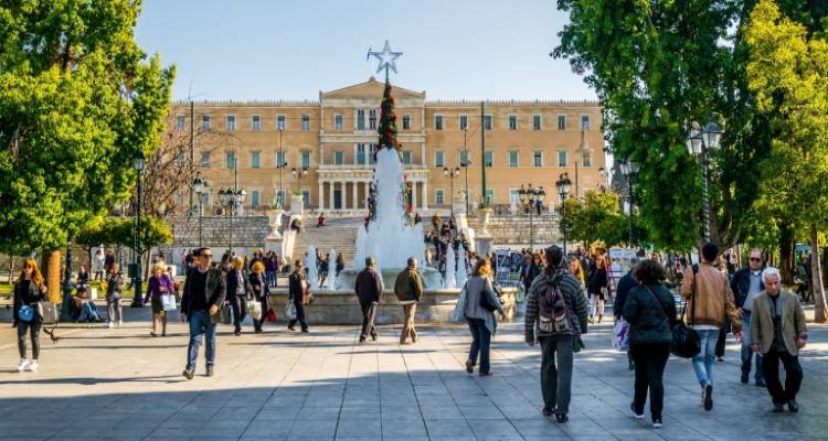 Κοινωνικό μέρισμα 700 με 800 ευρώ πριν τα Χριστούγεννα | Ποιοι θα το λάβουν, παραδείγματα
