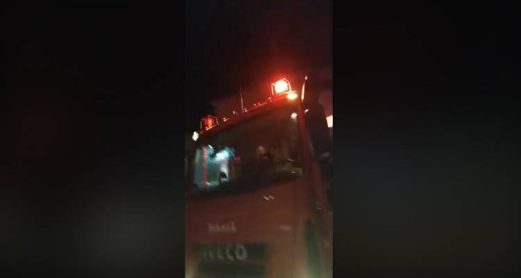 &Lambda;ή&mu;&nu;&omicron;&sigmaf;: &Mu;&epsilon; &tau;&iota;&sigmaf; &sigma;&epsilon;&iota;&rho;ή&nu;&epsilon;&sigmaf; &tau;&omega;&nu; &omicron;&chi;&eta;&mu;ά&tau;&omega;&nu; &upsilon;&pi;&omicron;&delta;έ&chi;&theta;&eta;&kappa;&epsilon; &tau;&eta;&nu; &Alpha;&nu;ά&sigma;&tau;&alpha;&sigma;&eta; &tau;&omicron;&upsilon; &Kappa;&upsilon;&rho;ί&omicron;&upsilon; &eta; &Pi;&upsilon;&rho;&omicron;&sigma;&beta;&epsilon;&sigma;&tau;&iota;&kappa;ή &Upsilon;&pi;&eta;&rho;&epsilon;&sigma;ί&alpha; (video)