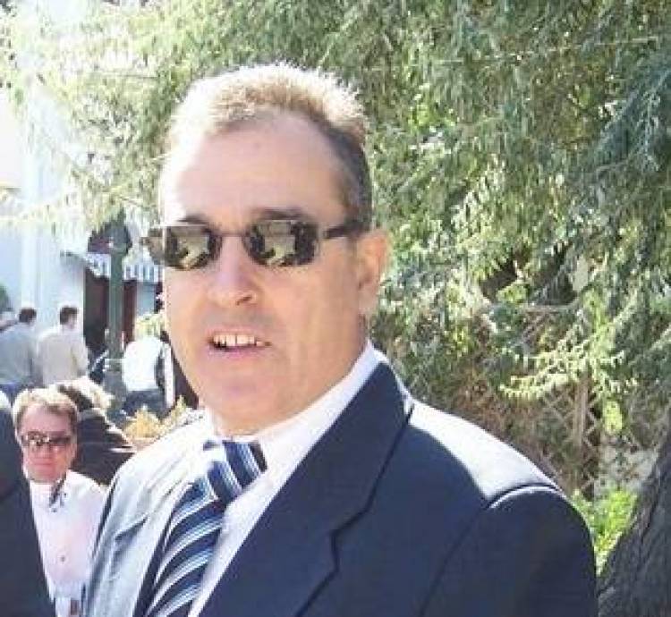 Σχεδόν 4 μήνες μετά, ο Περιφερειακός Σύμβουλος Βαγγέλης Γιαρμαδούρος ακόμα περιμένει απάντηση από την Περιφέρεια...