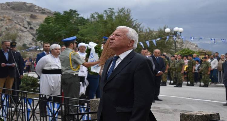 &Sigma;&tau;&eta; &Lambda;ή&mu;&nu;&omicron; &gamma;&iota;&alpha; 3 &eta;&mu;έ&rho;&epsilon;&sigmaf; &beta;&rho;έ&theta;&eta;&kappa;&epsilon; &omicron; &Pi;&epsilon;&rho;&iota;&phi;&epsilon;&rho;&epsilon;&iota;ά&rho;&chi;&eta;&sigmaf; &Beta;&omicron;&rho;&epsilon;ί&omicron;&upsilon; &Alpha;&iota;&gamma;&alpha;ί&omicron;&upsilon; (photos)