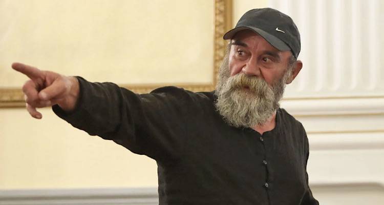 &Kappa;&omega;&nu;&sigma;&tau;&alpha;&nu;&tau;ί&nu;&omicron;&sigmaf; &Pi;&omicron;&lambda;&upsilon;&chi;&rho;&omicron;&nu;ό&pi;&omicron;&upsilon;&lambda;&omicron;&sigmaf;: Ό&lambda;&omicron; &tau;&omicron; &Pi;ό&rho;&iota;&sigma;&mu;&alpha; &tau;&eta;&sigmaf; &Alpha;&rho;&chi;ή&sigmaf; &gamma;&iota;&alpha; &tau;&omicron; &Xi;έ&pi;&lambda;&upsilon;&mu;&alpha; | &Tau;&omicron;&nu; &kappa;&alpha;&tau;&eta;&gamma;&omicron;&rho;&omicron;ύ&nu; &pi;&omega;&sigmaf; έ&beta;&alpha;&zeta;&epsilon; &tau;&iota;&sigmaf; &delta;&omega;&rho;&epsilon;έ&sigmaf; &sigma;&epsilon; &sigma;&tau;&omicron;&iota;&chi;ή&mu;&alpha;&tau;&alpha;