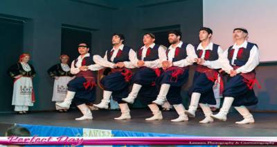 «Μενεξέδες και ζουμπούλια»: Μουσικοχορευτική παράσταση από τον Πολιτιστικό Σύλλογο Αγ. Δημητρίου