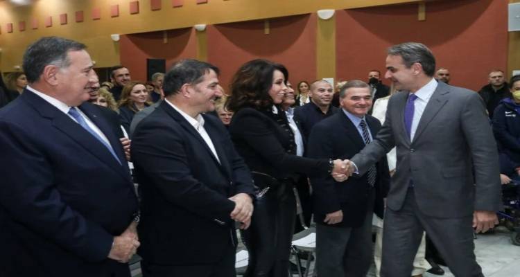 &Epsilon;&upsilon;&rho;&omega;&epsilon;&kappa;&lambda;&omicron;&gamma;έ&sigmaf;: &Eta; &Nu;&Delta; &alpha;&nu;&alpha;&kappa;&omicron;ί&nu;&omega;&sigma;&epsilon; &tau;&omicron;&upsilon;&sigmaf; &pi;&rho;ώ&tau;&omicron;&upsilon;&sigmaf; 28 &upsilon;&pi;&omicron;&psi;ή&phi;&iota;&omicron;&upsilon;&sigmaf; &epsilon;&upsilon;&rho;&omega;&beta;&omicron;&upsilon;&lambda;&epsilon;&upsilon;&tau;έ&sigmaf; -Ό&lambda;&alpha; &tau;&alpha; &omicron;&nu;ό&mu;&alpha;&tau;&alpha;.