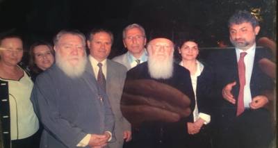 &Omicron; &Mu;&alpha;&kappa;&alpha;&rho;&iota;&sigma;&tau;ό&sigmaf;  &Iota;&Epsilon;&Rho;&Omicron;&Theta;&Epsilon;&Omicron;&Sigma;... &Sigma;&tau;&omicron; &Tau;&alpha;&xi;ί&delta;&iota;  &pi;&rho;&omicron;&sigmaf;  &tau;&eta;&nu; &Alpha;&iota;&omega;&nu;&iota;ό&tau;&eta;&tau;&alpha;