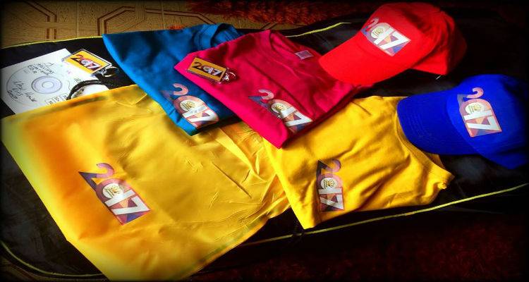 Σήμερα λίγο μετά τις 17:00 οι &quot;Feelings -X-perience&quot; πατάνε “Play” στο Cafe Bar Alexandros!