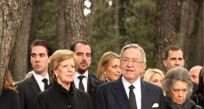 &Kappa;&eta;&delta;&epsilon;ί&alpha; &Kappa;&omega;&nu;&sigma;&tau;&alpha;&nu;&tau;ί&nu;&omicron;&upsilon;: &Pi;&rho;&omicron;&sigma;&pi;ά&theta;&epsilon;&iota;&alpha; &nu;&alpha; &alpha;&pi;&omicron;&phi;&epsilon;&upsilon;&chi;&theta;&epsilon;ί &tau;&omicron; &lambda;&alpha;ϊ&kappa;ό &pi;&rho;&omicron;&sigma;&kappa;ύ&nu;&eta;&mu;&alpha; | Ί&sigma;&omega;&sigmaf; 6-10 &tau;&omicron; &pi;&rho;&omega;ί &eta; &sigma;&omicron;&rho;ό&sigmaf; &sigma;&tau;&omicron; &pi;&alpha;&rho;&epsilon;&kappa;&kappa;&lambda;ή&sigma;&iota;